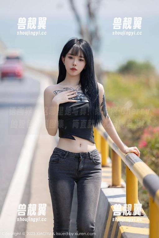 语画界-绯月樱-Cherry 语画界 - 这哪里是写真!绯月樱-Cherry的粉色梦境图集,简直就是视觉肥皂泡!