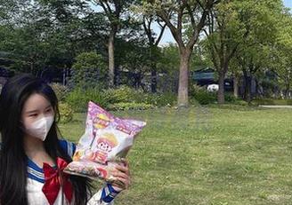 微密圈 - 吊带风情中的软妹小九九：她在线的独特视角