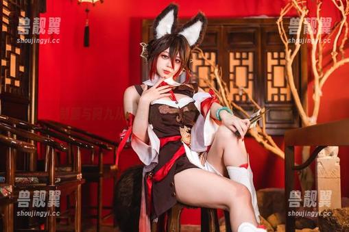 制服与阿九从不咕咕：写真作品集里的时光隧道