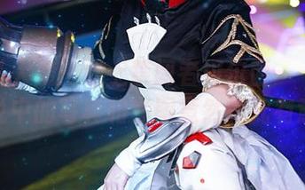 当露儿大魔王遇上禁闭者切尔西——想不到传说中的写真和套图竟然如此有意思！