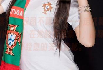 青豆客 - “原图不藏私”——走进莫雅淇的女仆世界，在她的作品集中，品味那份不经意的美与隐秘。